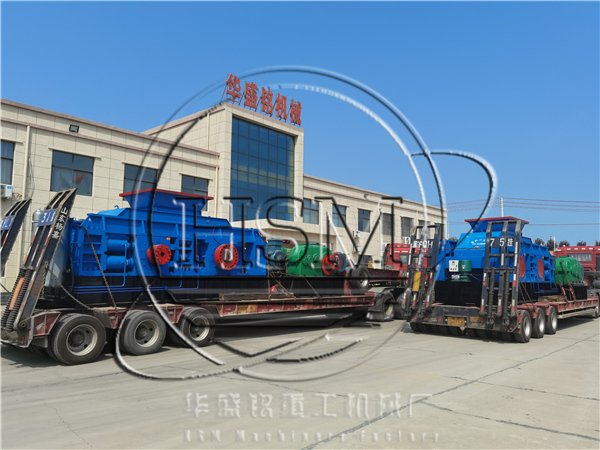 兩臺(tái)1810型液壓對輥制砂機(jī)發(fā)往河北秦皇島